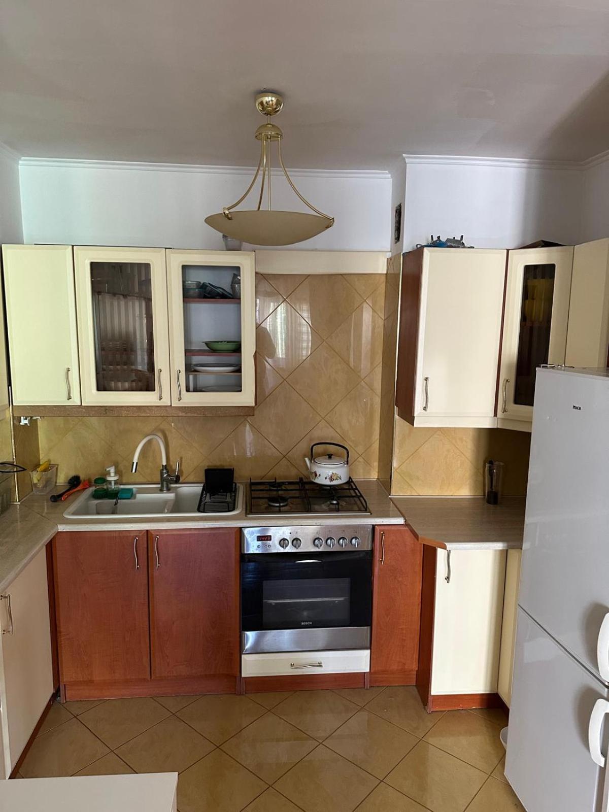 Chmielna 106b Apartament *